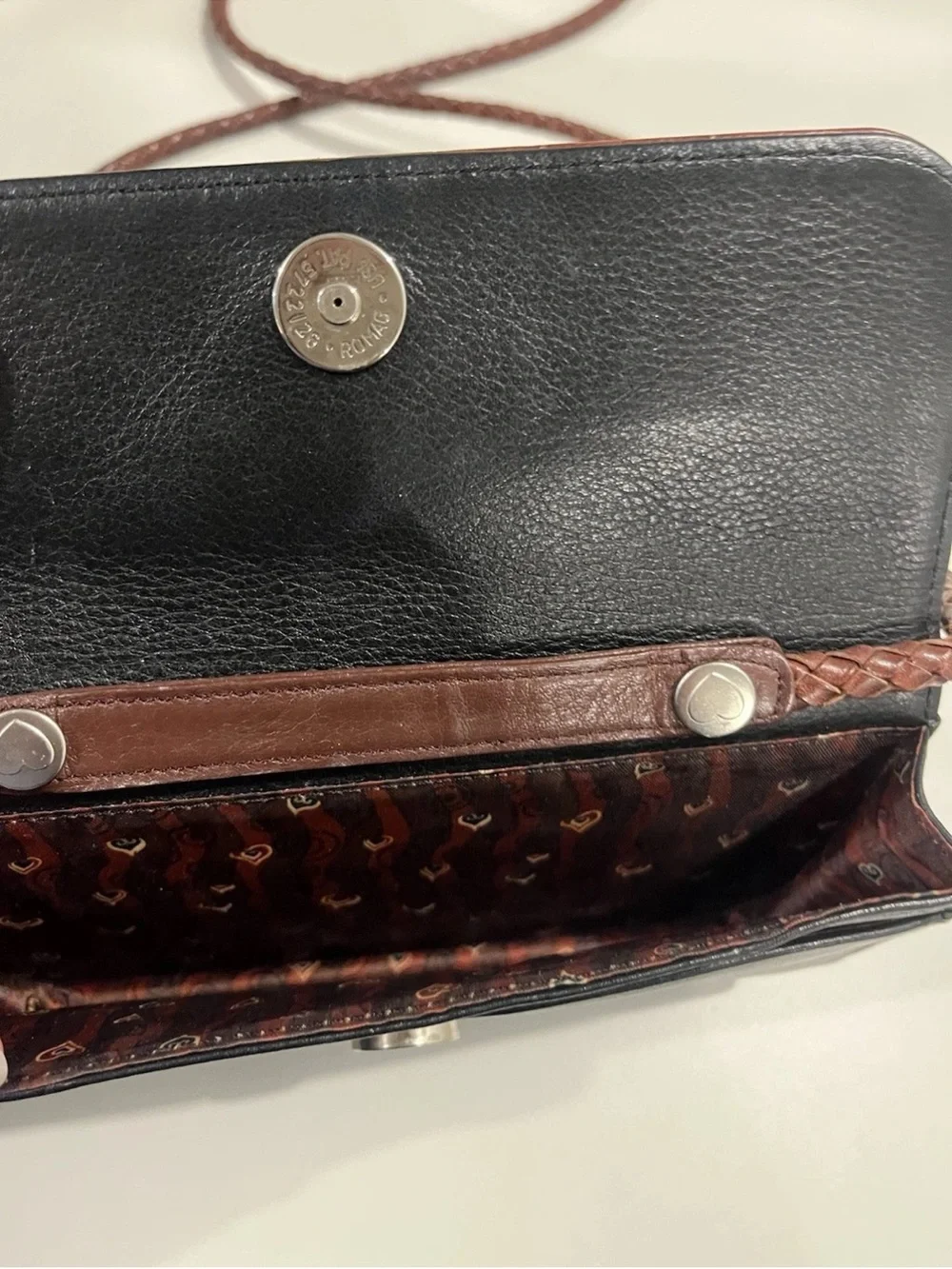 VTG Brighton Two Tone Croc Embossed Leather Western Heart Crossbody Purse Wallet